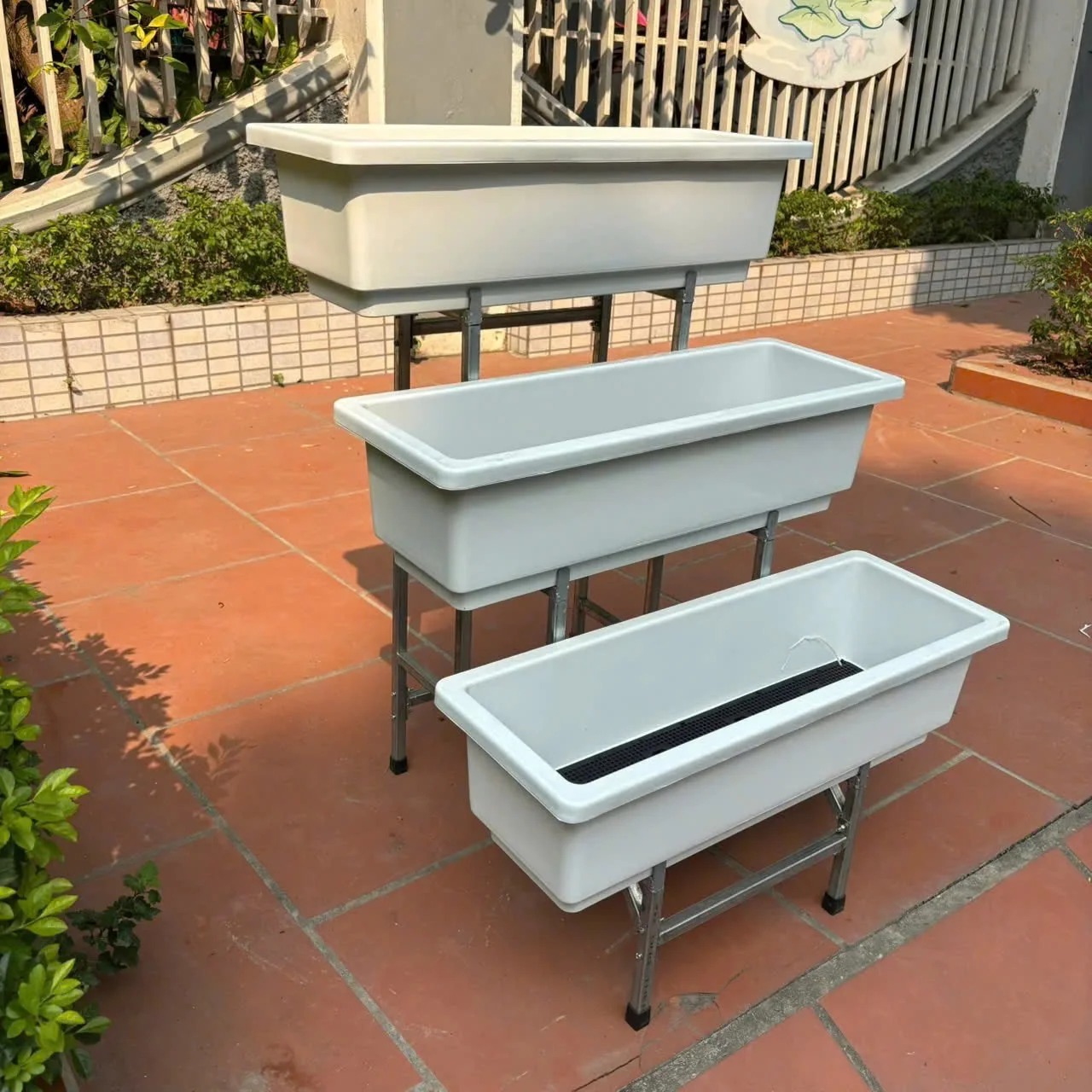 Kệ trồng cây ban công